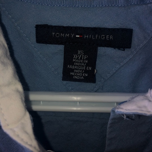 Tommy Hilfiger Short Sleeve Button Down Shirt - Picture 2 of 3